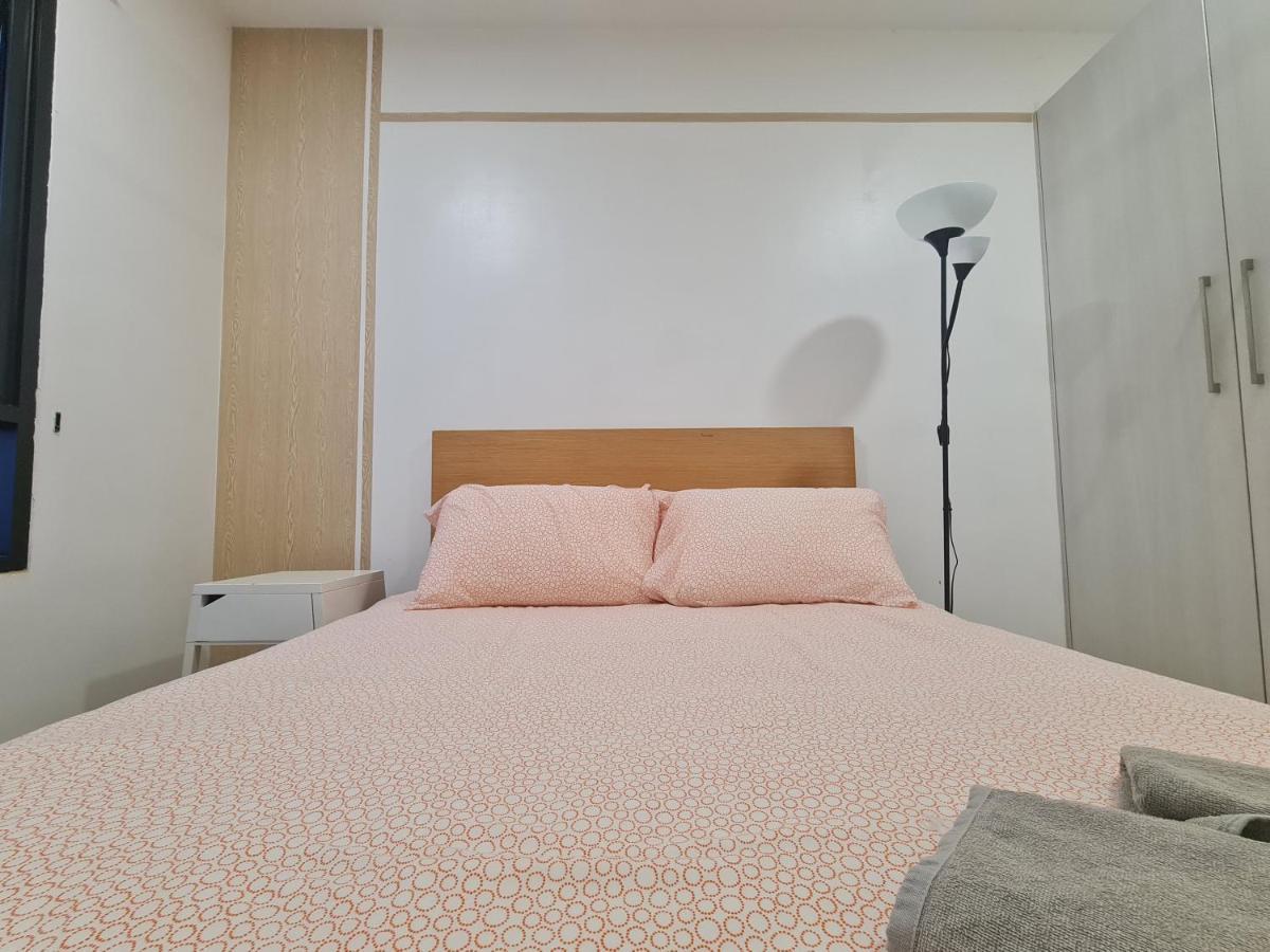 Lovely 3-Bedroom Serviced Apartment @ Cyberjaya Esterno foto